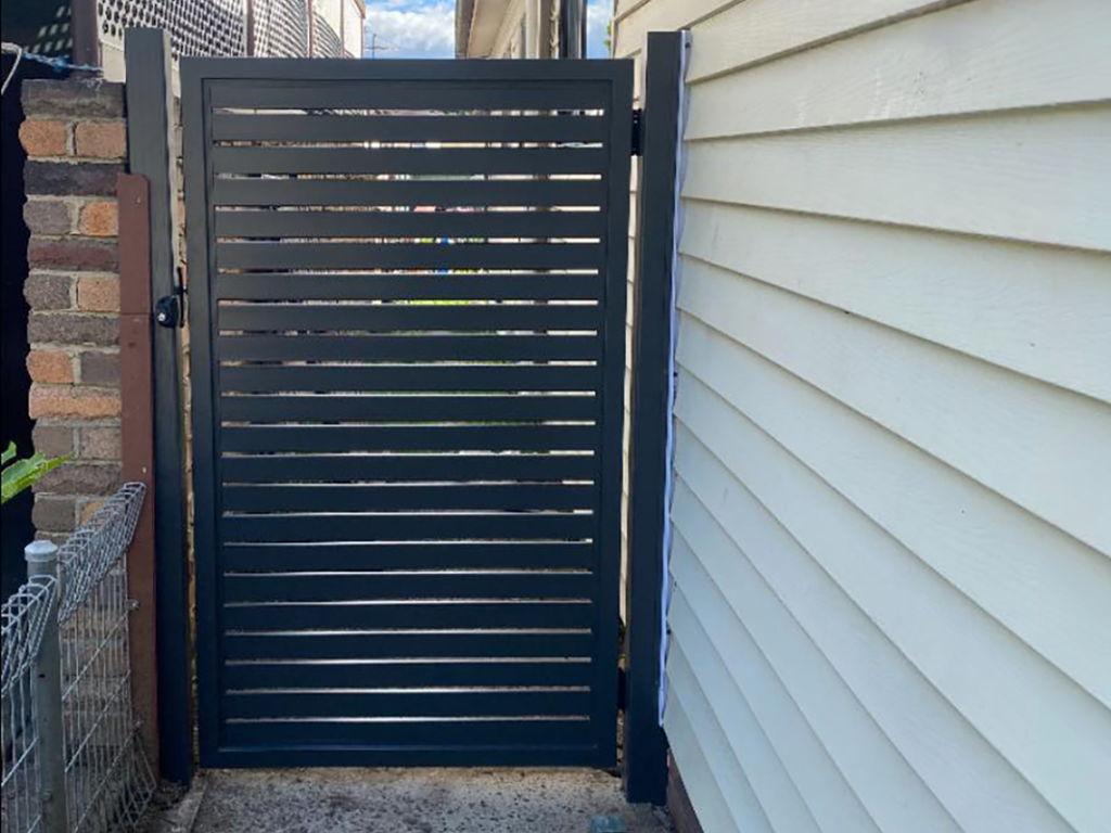 Aluminium side gate installed by Olsen Security