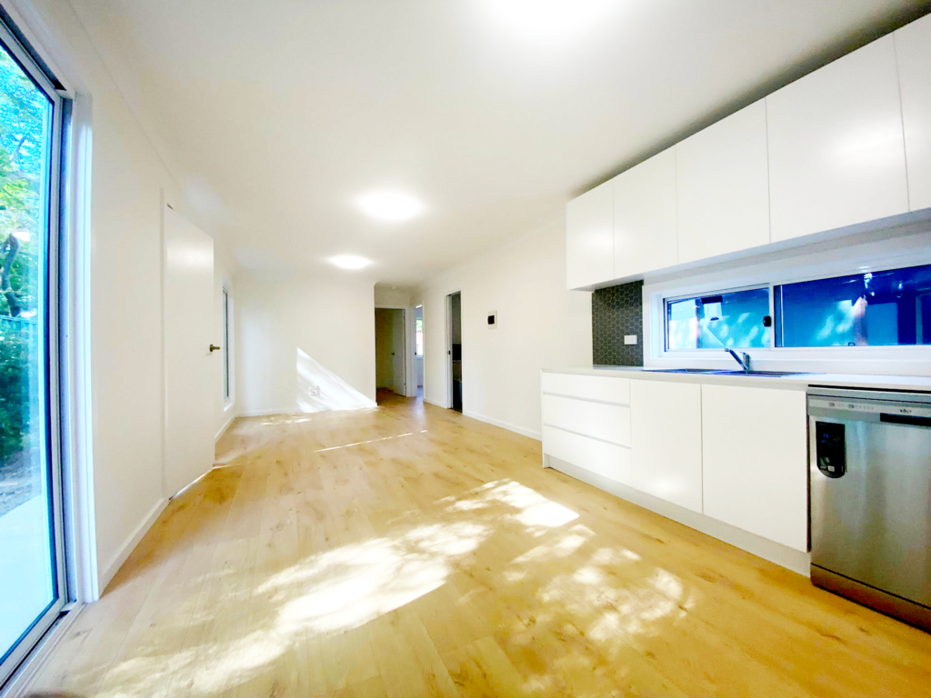 JDS Construction & Design - Sliding windows and slidings doors in granny flat installed by Olsen Security